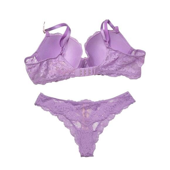 Victoria's Secret Smooth & Lace Lightly Lined Classic Demi Bra and Thong Set 36B - Picture 2 of 4